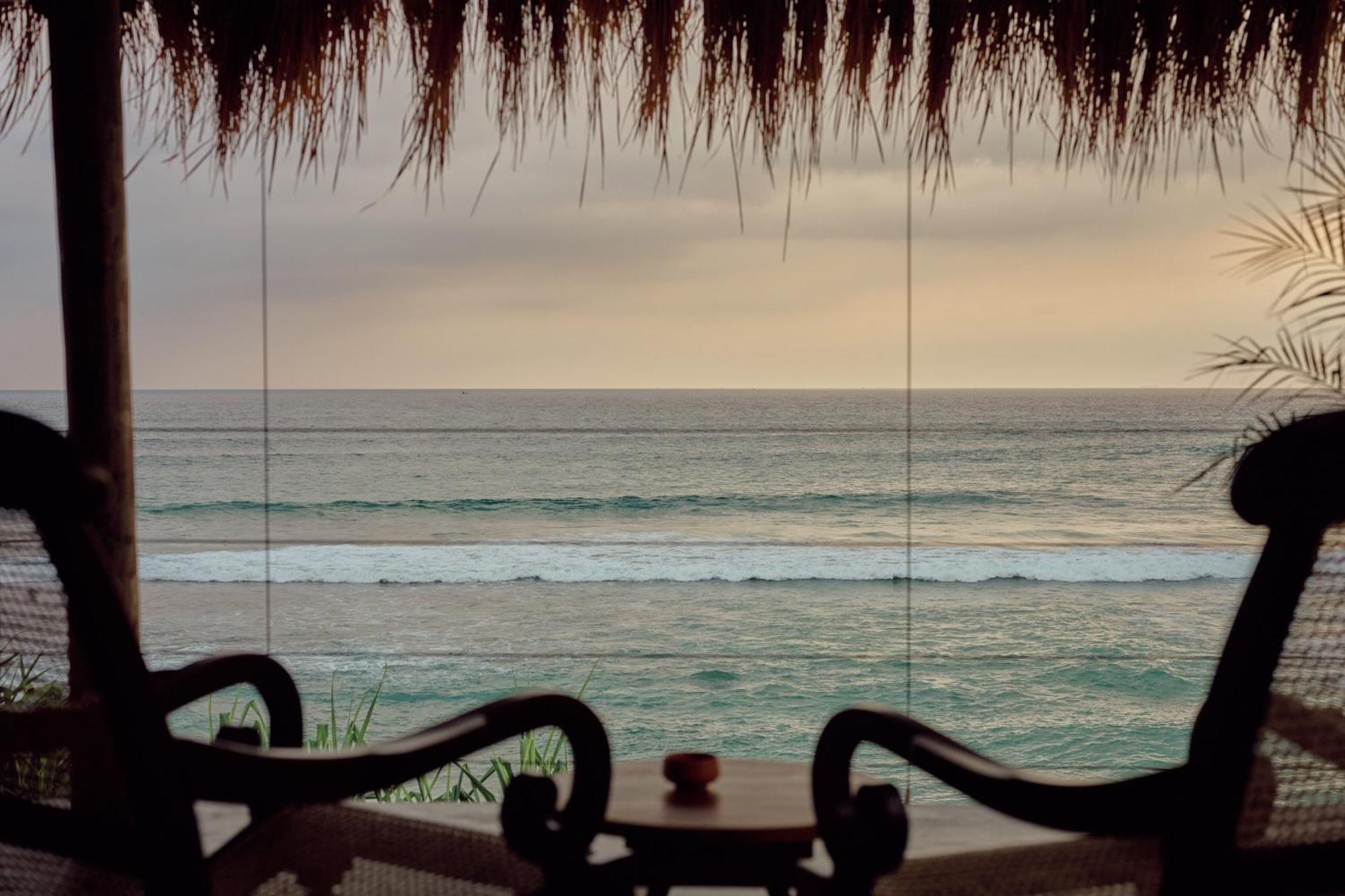 Gitano Surf Ahangama Beachfront 外观 照片